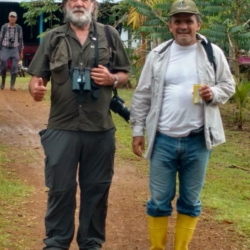 Happy Birdwatchers Clients in Colombia